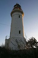 Fotos: Alter, gesperrter Leuchtturm auf Zypern.