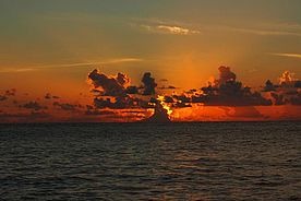 Foto: Sonnenuntergang am Anse de la Perle auf Guadeloupe