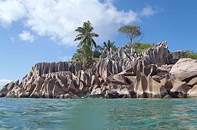 Foto der Insel St.Pierre vom Wasser aus  - Seychellen