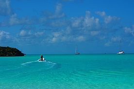 Fotos: Blicke auf die Küste vor Warderick Wells in den Exumas - Bahamas