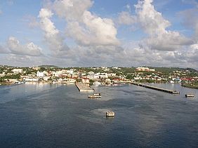 Foto: Kreuzfahrthafen auf Antigua