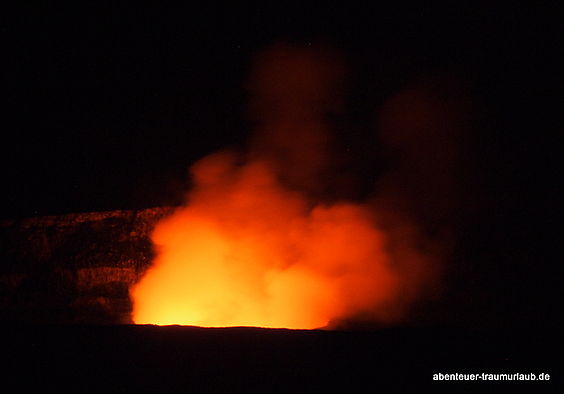 Foto: Der Halemaumau Krater auf Hawaii